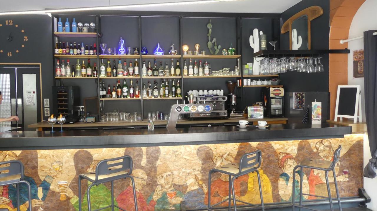 Hotel Les Pins Saint-Trojan-les-Bains Εξωτερικό φωτογραφία