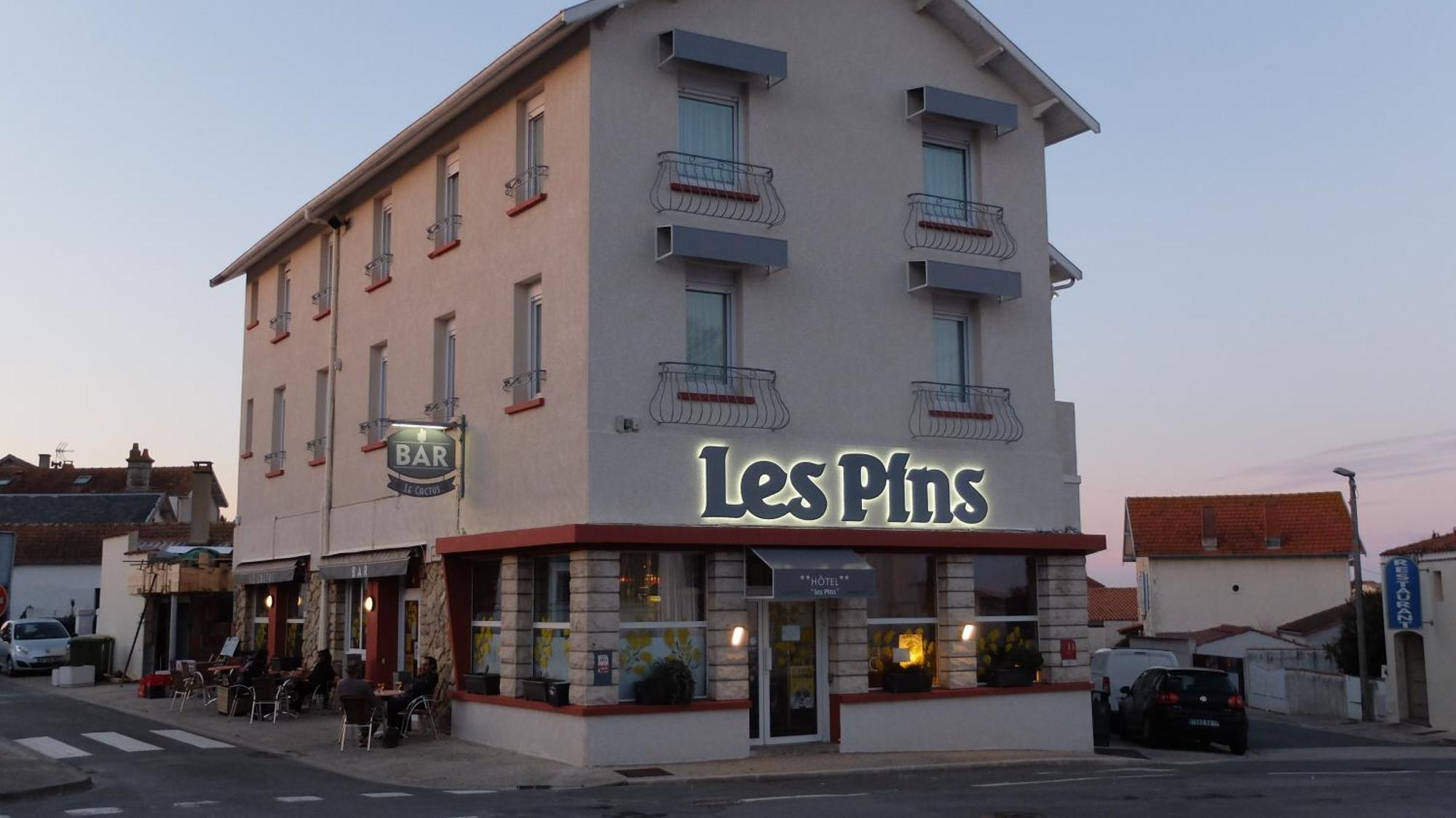 Hotel Les Pins Saint-Trojan-les-Bains Εξωτερικό φωτογραφία