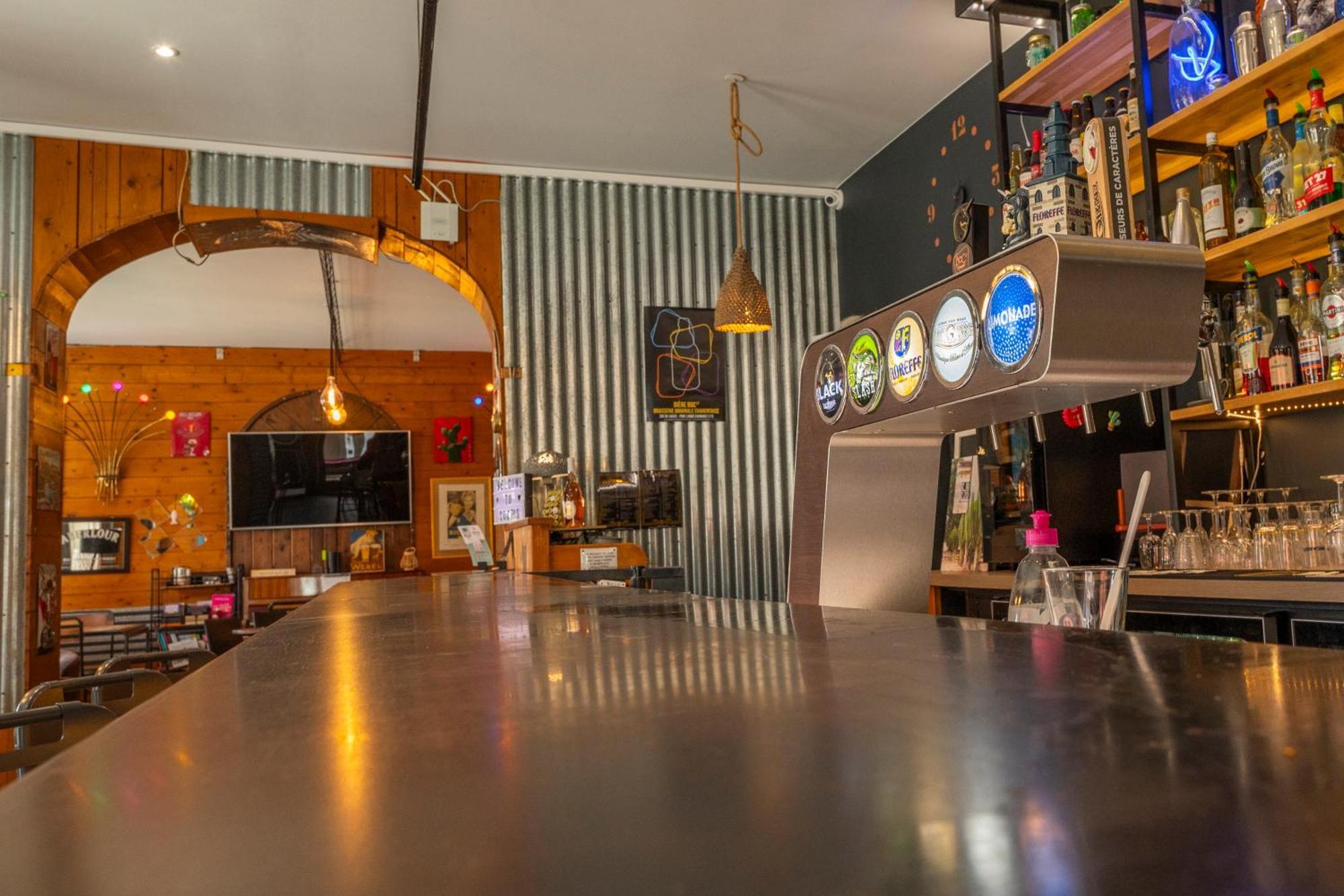 Hotel Les Pins Saint-Trojan-les-Bains Εξωτερικό φωτογραφία